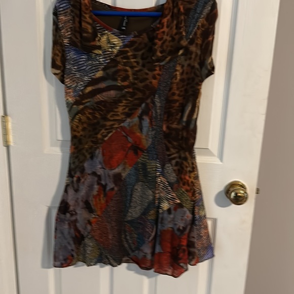 Sacred Threads flowing multi colored southwestern style top. NWOT - Picture 8 of 9